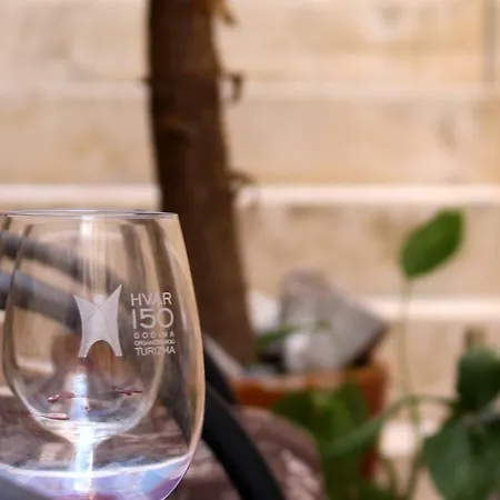 Apartamento Street Garden Hvar Town