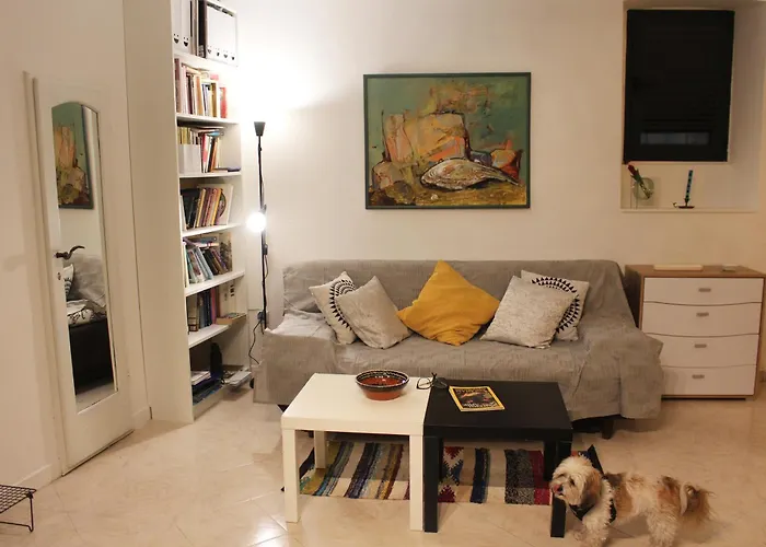 Street Garden * חוואר